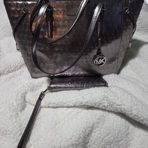 Michael Kors Metallic Silver Tote with matching wallet